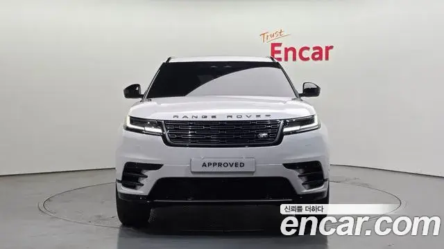 Land Rover Range Rover Velar 2026 — Photo 1/20