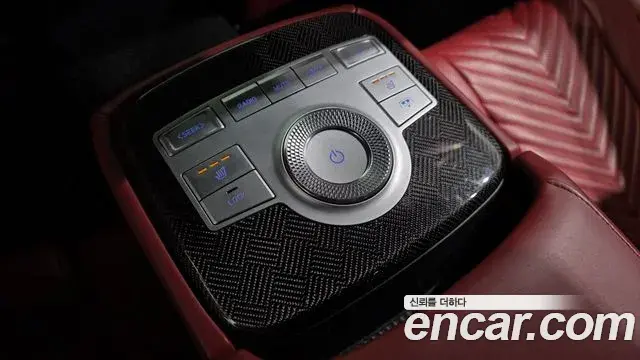 Genesis G80 2022 — Photo 31/35