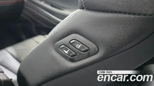 Genesis GV80 2022 — Photo 10/35