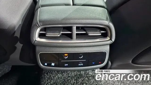 Genesis G80 2021 — Photo 23/35