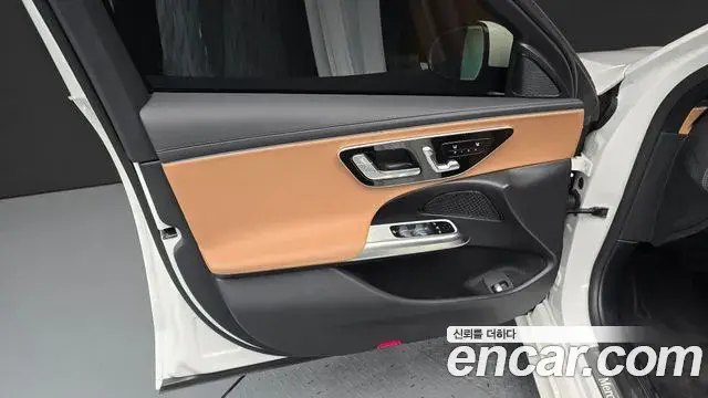 Mercedes-Benz E-Class 2025 — ფოტო 9/32