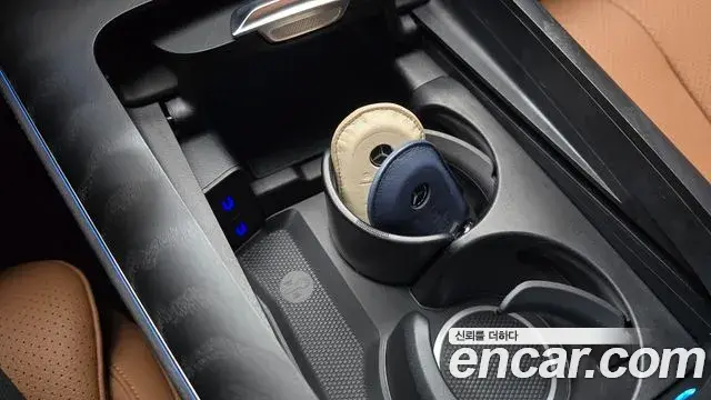 Mercedes-Benz E-Class 2025 — ფოტო 8/32