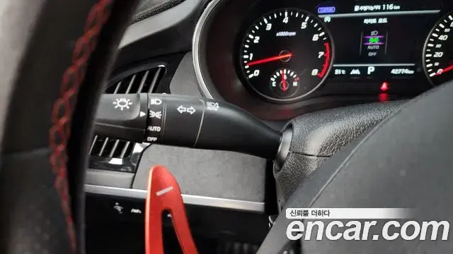 Kia Stinger Meister 2023 — Photo 2/35