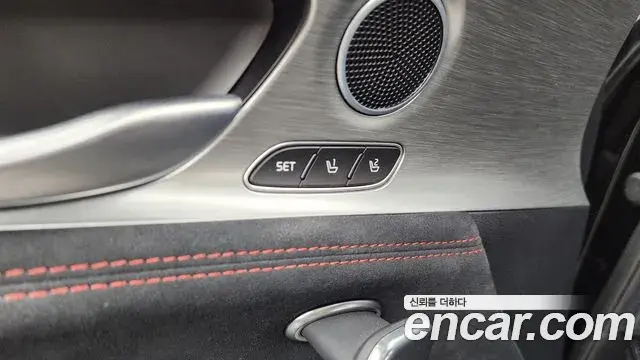 Kia Stinger Meister 2023 — Photo 22/35
