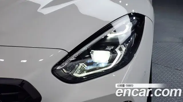 BMW Z4 2024 — Şəkil 18/30