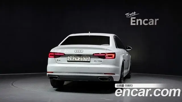 Audi A4 2019 — Photo 31/31