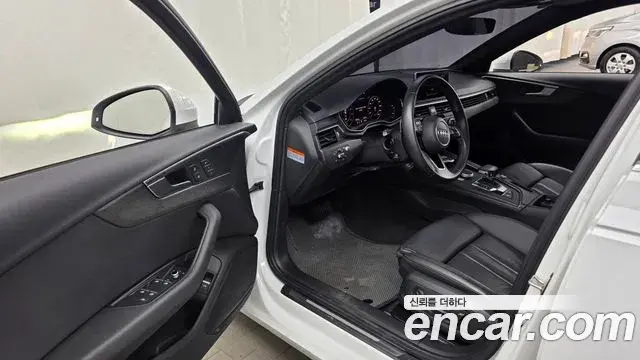 Audi A4 2019 — Photo 20/31