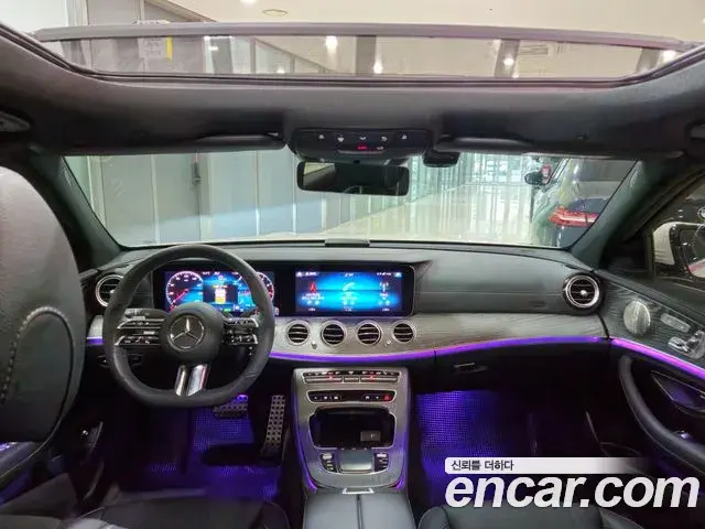 Mercedes-Benz E-Class 2022 — Şəkil 17/20