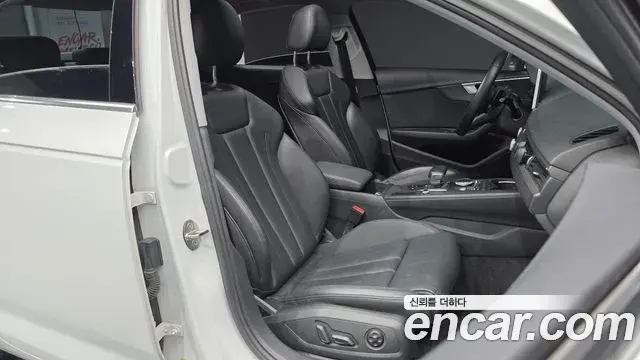 Audi A4 2018 — ფოტო 17/20