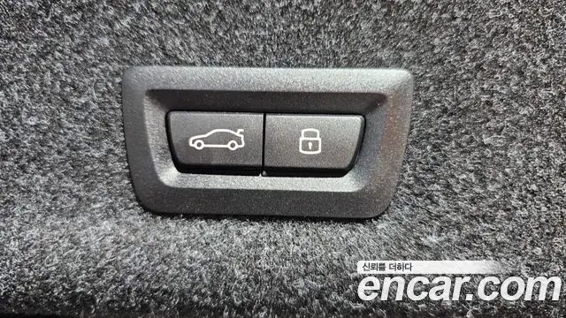BMW M3 2025 — Photo 20/32