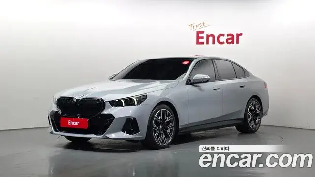 BMW 5 Series 2025 — Şəkil 18/20