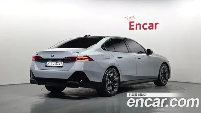 BMW 5 Series 2025 — Şəkil 16/20