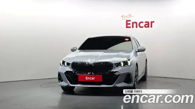 BMW 5 Series 2025 — Şəkil 10/20