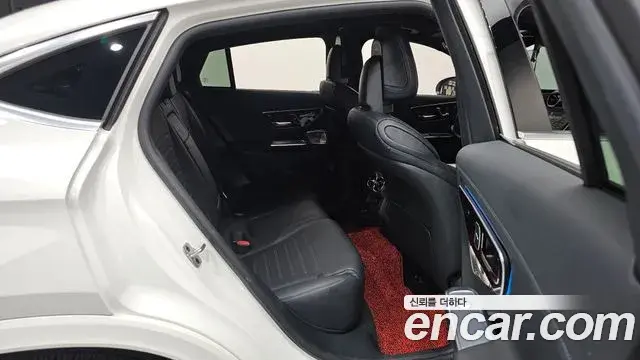 Mercedes-Benz GLC-Class 2024 — Şəkil 11/20