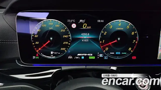 Mercedes-Benz AMG GT 2022 — Фото 8/20