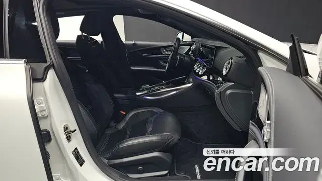 Mercedes-Benz AMG GT 2022 — Фото 10/20
