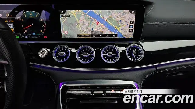 Mercedes-Benz AMG GT 2022 — Фото 14/20
