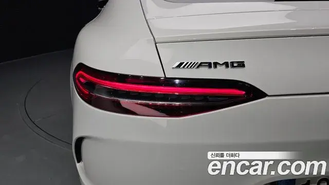 Mercedes-Benz AMG GT 2022 — Photo 31/37