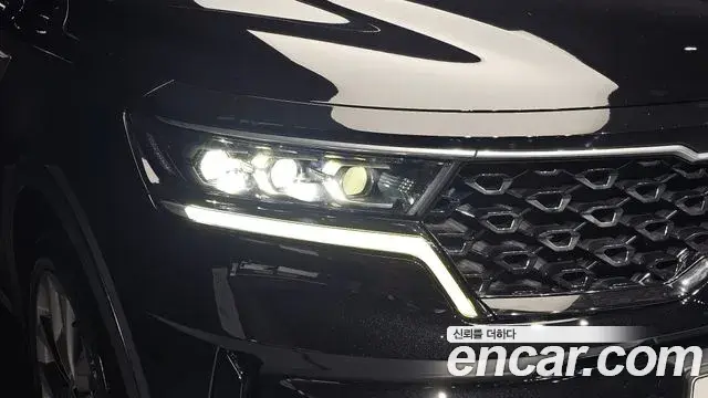 Kia Sorento 2020 — ფოტო 2/34