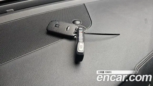 Kia Sorento 2020 — ფოტო 28/34