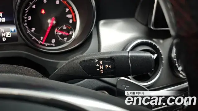 Mercedes-Benz CLA-Class 2018 — ფოტო 7/33