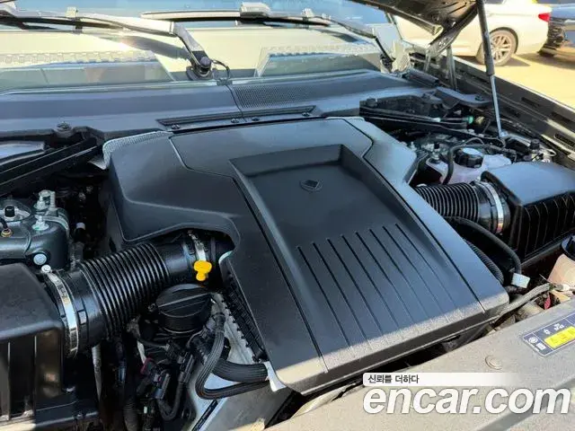 Land Rover Defender 2025 — Photo 6/20