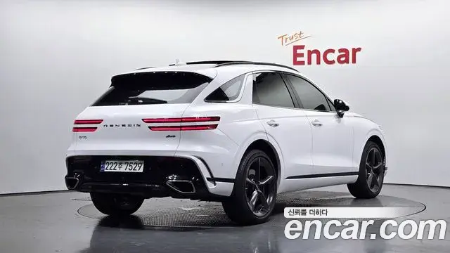 Genesis GV70 2024 — ფოტო 15/20
