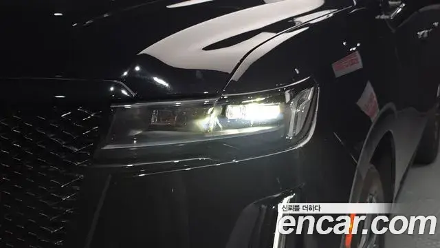 Cadillac Escalade 2023 — Photo 27/35