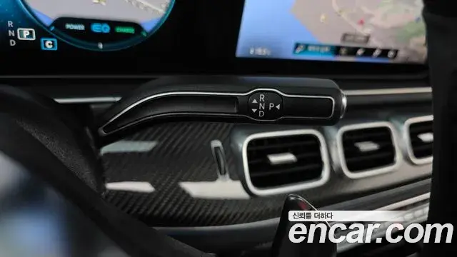 Mercedes-Benz GLE-Class 2023 — Photo 19/36