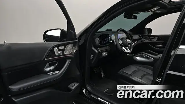 Mercedes-Benz GLE-Class 2023 — Photo 8/36