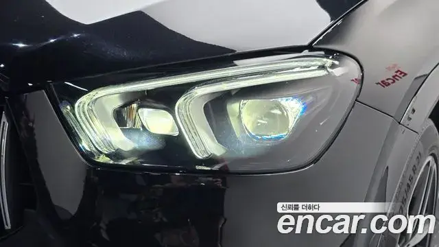 Mercedes-Benz GLE-Class 2023 — Photo 34/36
