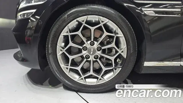 Genesis G80 2020 — ფოტო 1/20