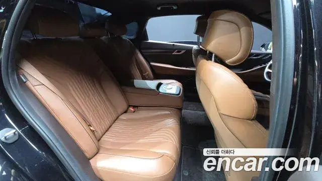 Genesis G80 2020 — ფოტო 14/20