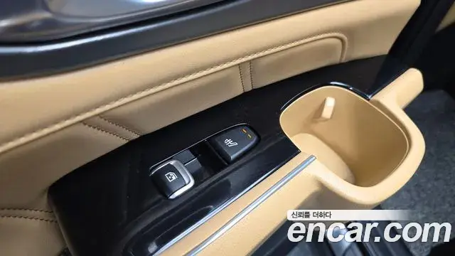 Kia Sorento 2022 — Photo 19/20