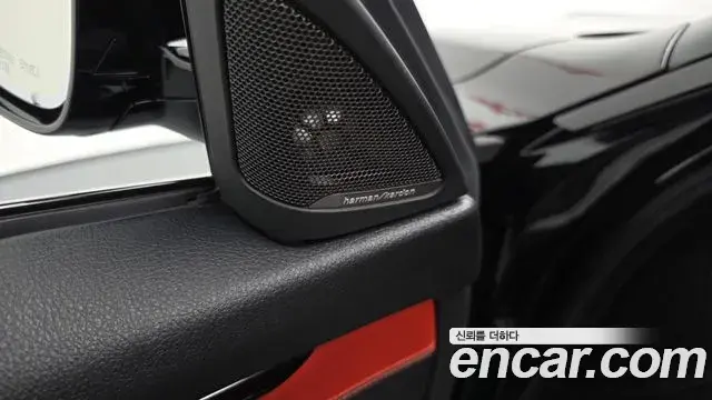 BMW M4 2018 — Şəkil 24/32