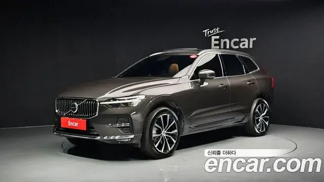Volvo XC60 2023 — Şəkil 12/20