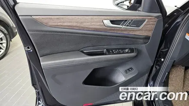 Volkswagen Atlas 2025 — Photo 8/37