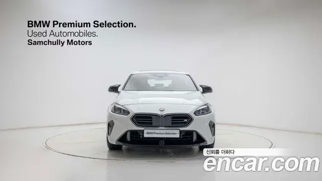 BMW 1 Series 2025 — Photo 14/20