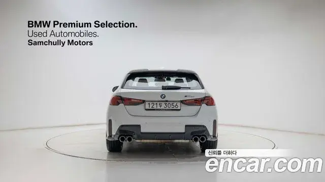 BMW 1 Series 2025 — Photo 11/20