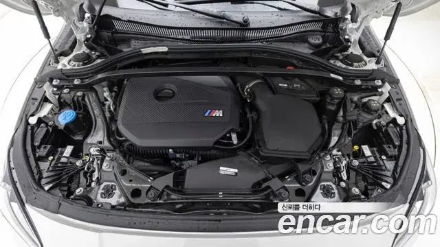 BMW 1 Series 2025 — Photo 3/20
