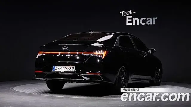 Hyundai The New Avante Hybrid 2021 — Şəkil 10/33