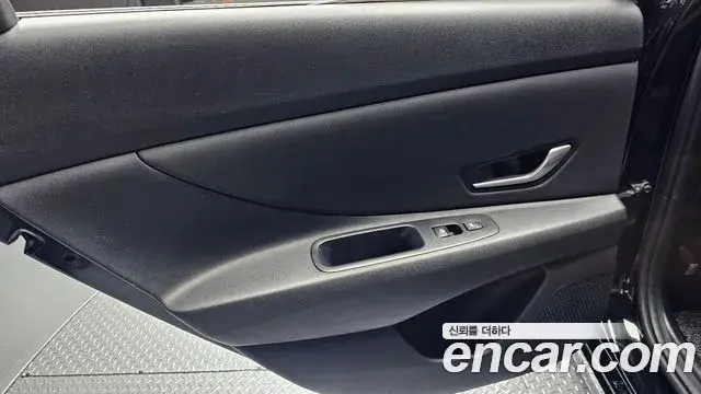 Hyundai The New Avante Hybrid 2021 — Şəkil 3/33