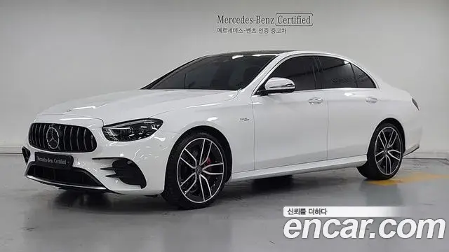 Mercedes-Benz E-Class 2021 — Фото 9/20