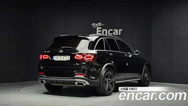 Mercedes-Benz GLC-Class 2022 — Photo 22/34