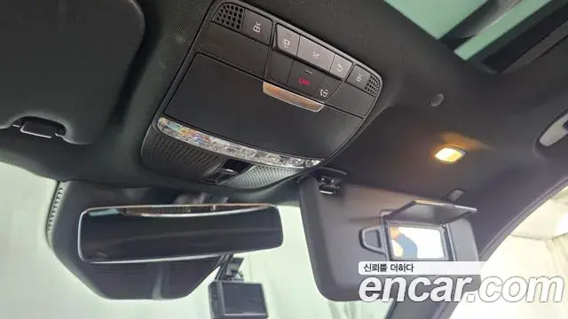 Mercedes-Benz GLC-Class 2022 — Photo 6/34