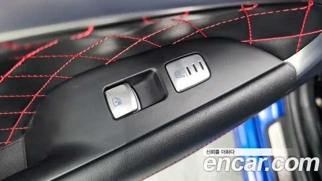 Genesis G70 2021 — ფოტო 26/33