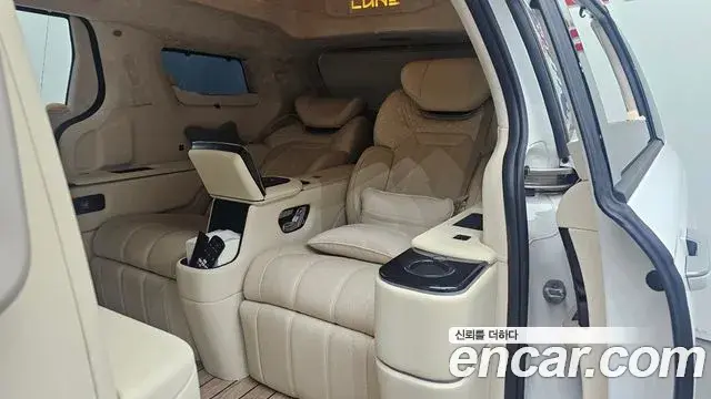 Kia Carnival 2026 — ფოტო 25/33
