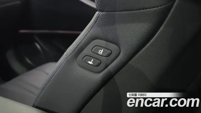 Genesis G80 2025 — Photo 27/33