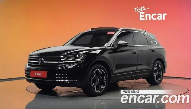 Volkswagen Touareg 2025 — Şəkil 9/38