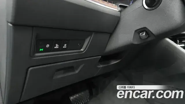 Volkswagen Touareg 2025 — Şəkil 3/38